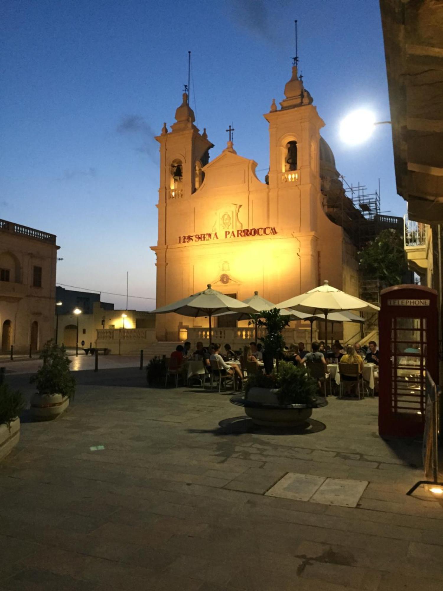 Gozo Dwejra Views Apartment San Lawrenz Bagian luar foto