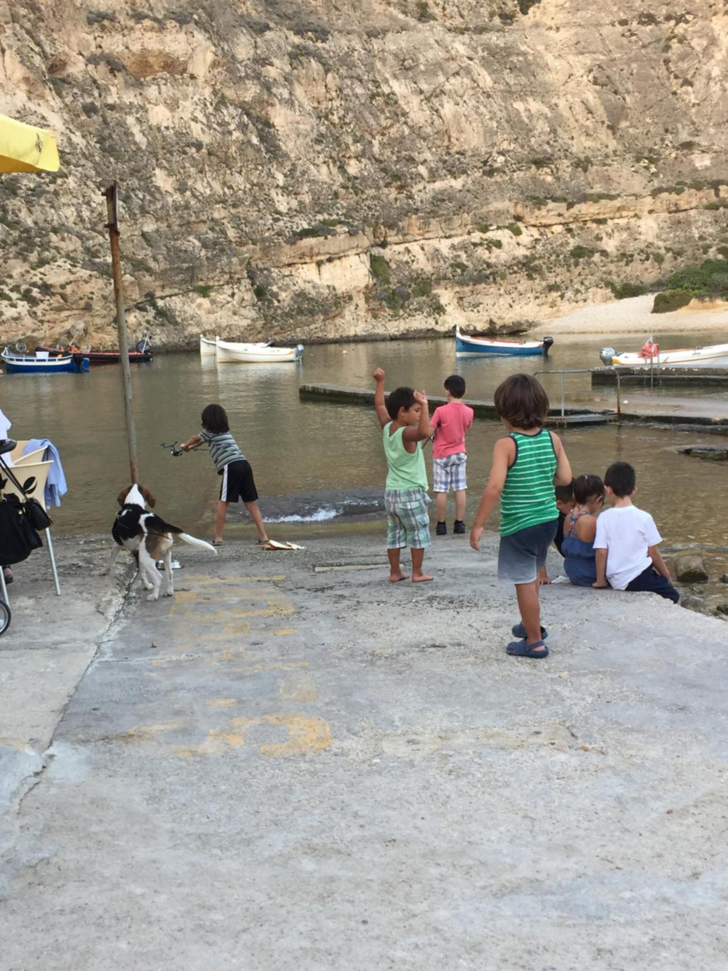 Gozo Dwejra Views Apartment San Lawrenz Bagian luar foto