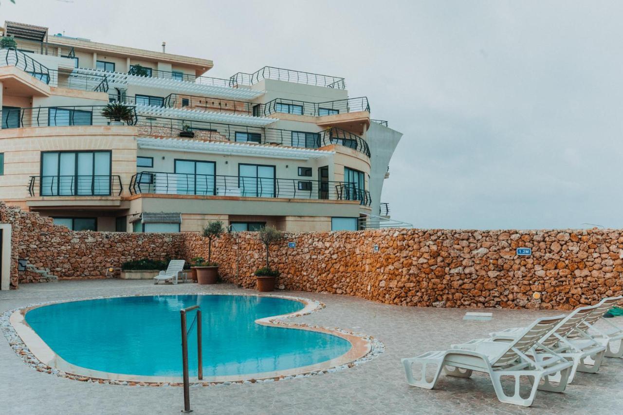 Gozo Dwejra Views Apartment San Lawrenz Bagian luar foto
